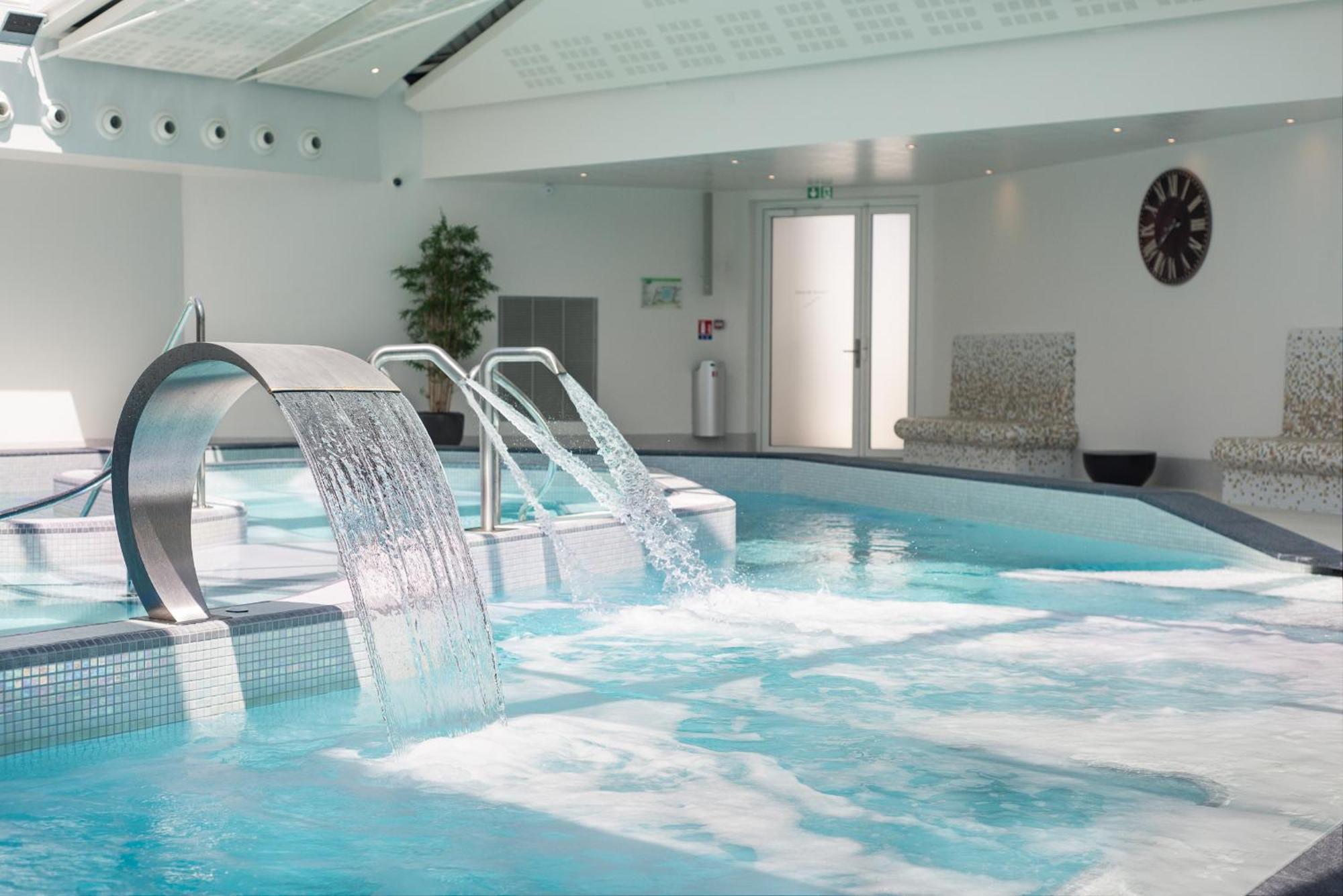 Miramar La Cigale Hotel Thalasso & Spa Arzon Eksteriør billede