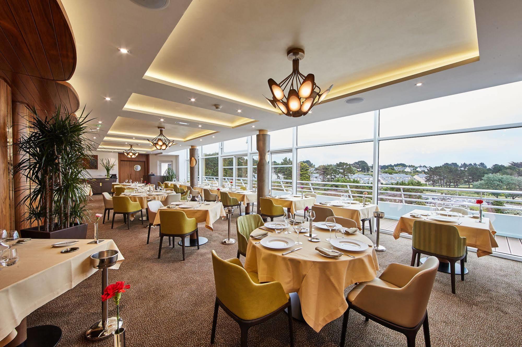Miramar La Cigale Hotel Thalasso & Spa Arzon Eksteriør billede